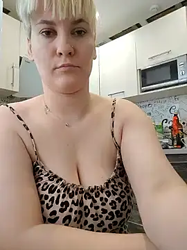 Jessie_Lust Adlı Modelin Canlı XXX Sohbeti