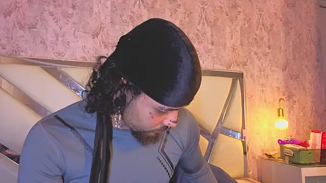 دردشة Benny_and_Mark الجنسية المباشرة