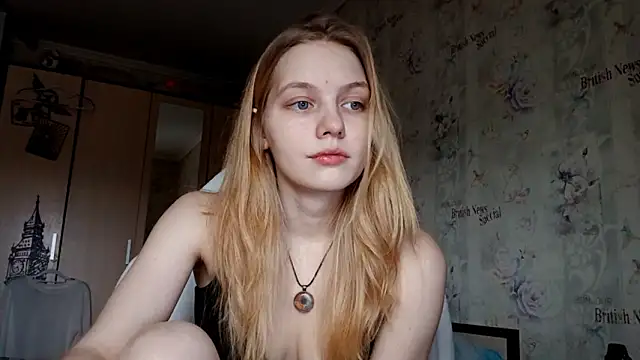 Emmaheartley 现场XXX聊天