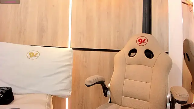 salome_greg – Live XXX-chat