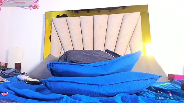 vahiolet_fuentes Live XXX Chat