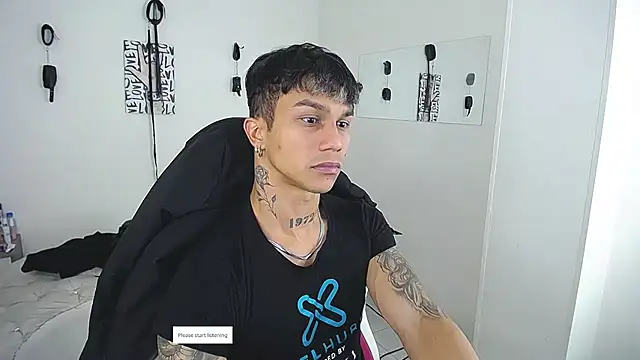 Leonard_Price Live XXX-chat