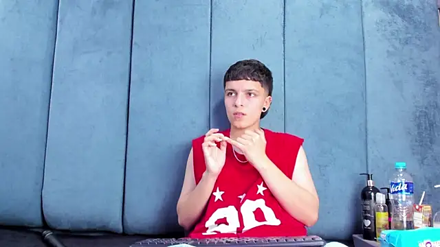 Chat XXX en directo de Megan_Thompson_