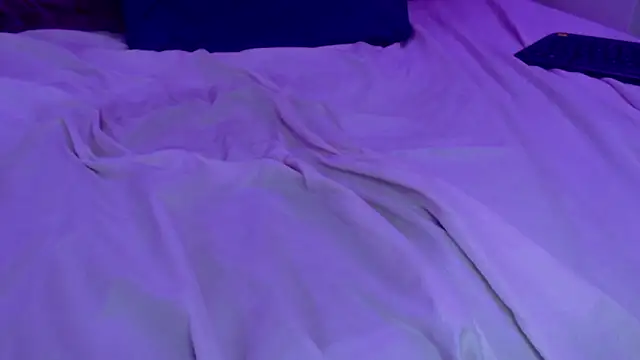 liliana_pink Adlı Modelin Canlı XXX Sohbeti