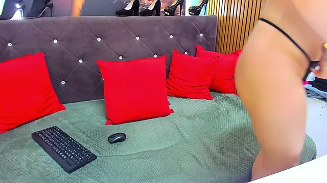 LauraSiin Obrolan Langsung XXX