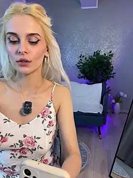 SelenaDazen Live XXX chat