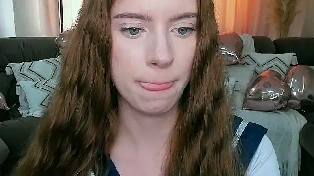 Erica_Kiss: онлайн-секс-чат