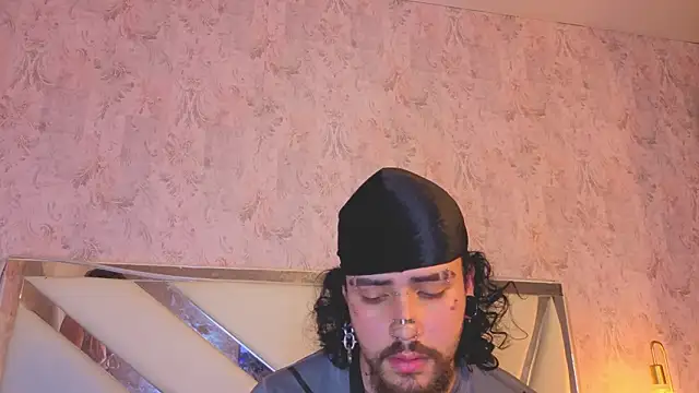 دردشة Benny_and_Mark الجنسية المباشرة