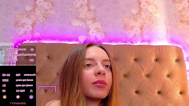 CoraVex live XXX chat