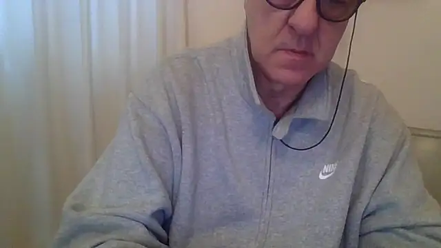 ANONIMO7735's Webcam Show