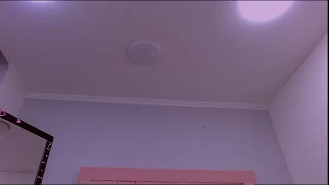 Santiago_Ortiz_ Adlı Modelin Canlı XXX Sohbeti