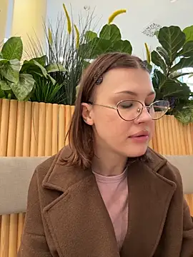 RinaCat Adlı Modelin Canlı XXX Sohbeti