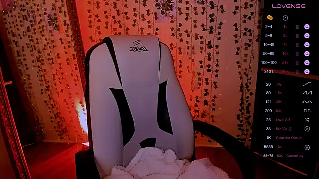 Chat XXX en directo de AnyaTaylor_