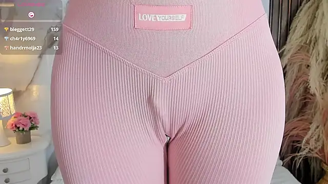 hannahill69n Live XXX chat