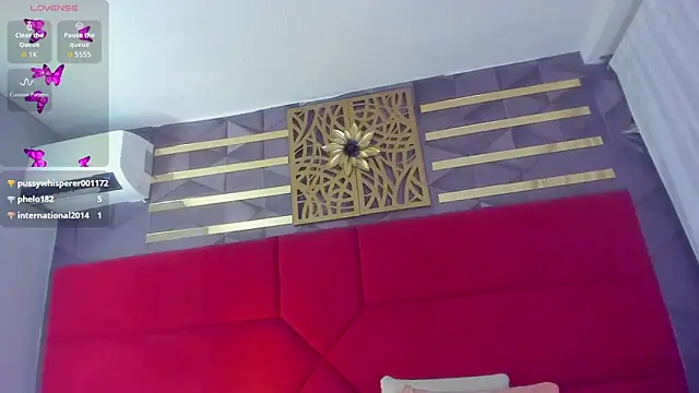 hanny_milf Adlı Modelin Canlı XXX Sohbeti