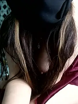 orlasexy Adlı Modelin Canlı XXX Sohbeti