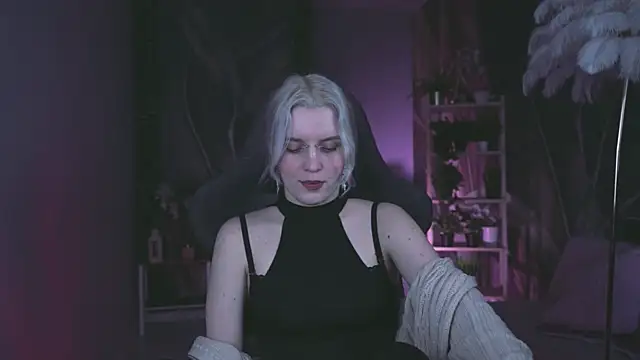 دردشة BethanyCloud الجنسية المباشرة