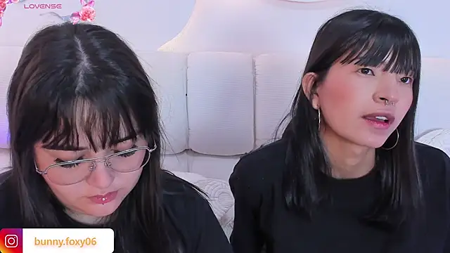 แชท XXX สดของ foxybunny