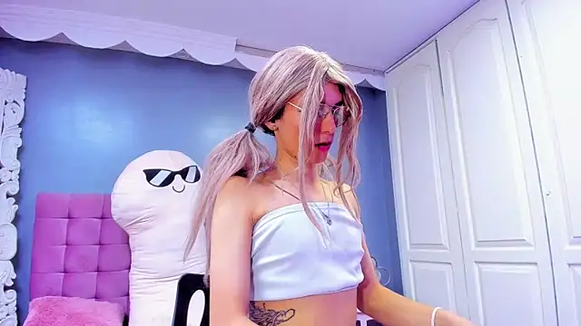 Lis_Pearson: απευθείας συνομιλία ΧΧΧ