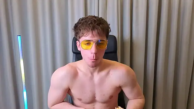 Czat XXX na żywo – KellenWest