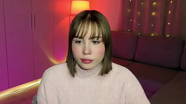 Aurelia_Voss Adlı Modelin Canlı XXX Sohbeti