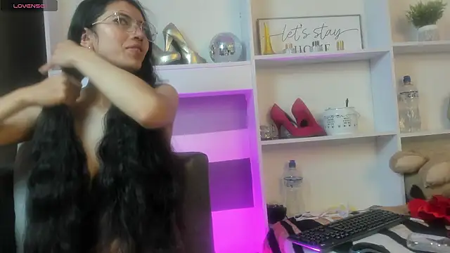 Czat XXX na żywo – sofia_love01