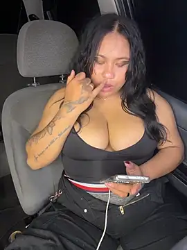 Sharon_fiire Adlı Modelin Canlı XXX Sohbeti