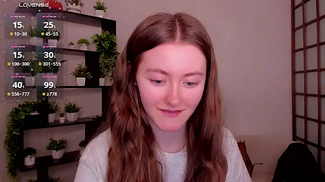 KateCuddle Adlı Modelin Canlı XXX Sohbeti