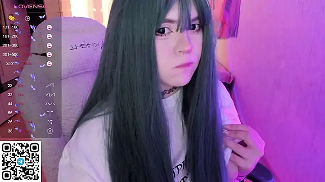 SelenaCute's Live XXX Chat