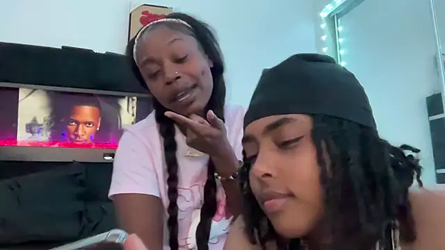 Czat XXX na żywo – sevynsexysinss