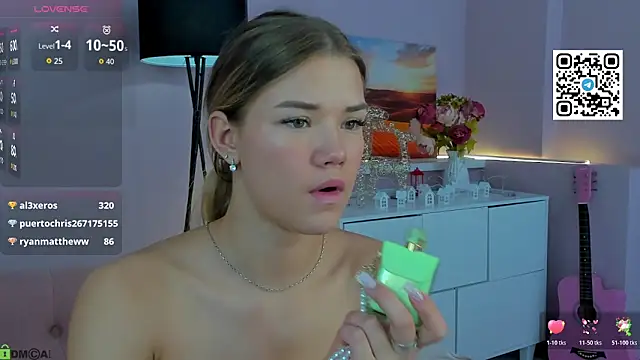 CherryLexi_のライブXXXチャット