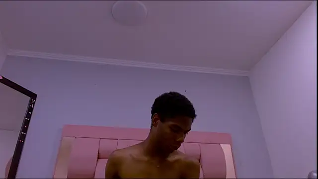 Santiago_Ortiz_ 现场XXX聊天