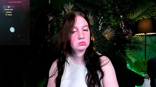 Elisabeth_Binder's Live XXX Chat