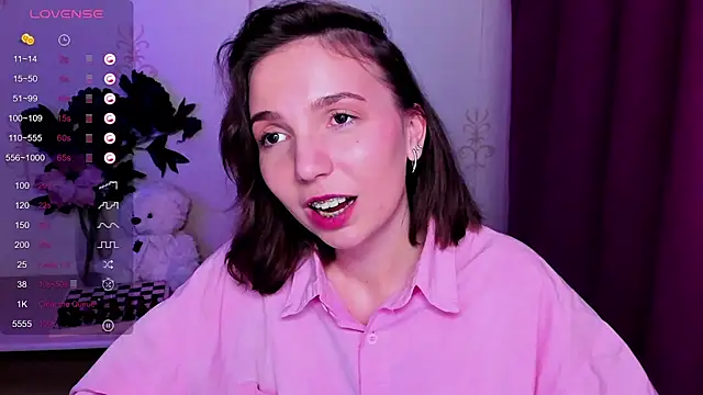 KindHazelHere_ Live XXX-Chat