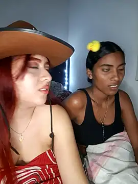 Show modela Chloe_Sky_love na web-kameri