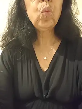 NakedMILFx Live XXX-Chat