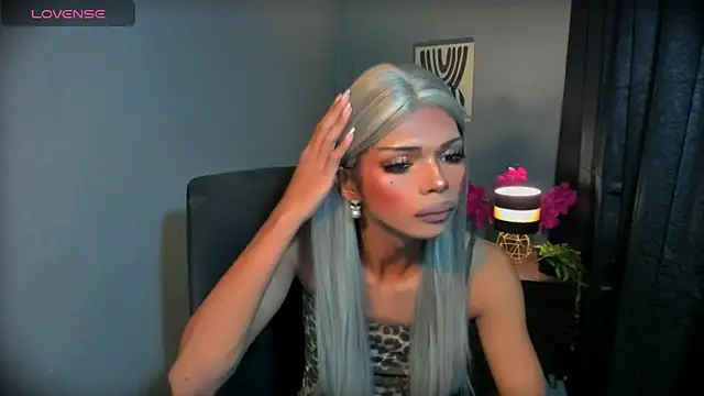 xEllaineCumsLotx Pertunjukan Webcam