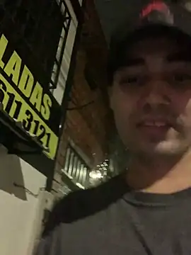 Sembang XXX Secara Langsung Deymon0777