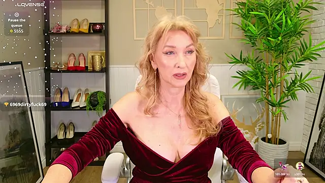 LadyLeea Live XXX-Chat