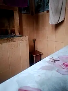 oksana72 Adlı Modelin Canlı XXX Sohbeti