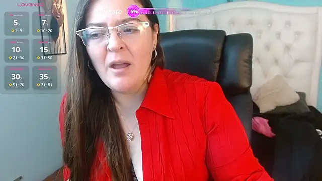 MsJossie Adlı Modelin Canlı XXX Sohbeti