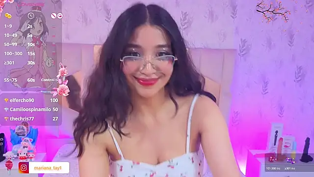 MARIANA_TAY1's Live XXX Chat