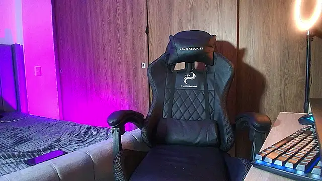 im_Usuga Live XXX-Chat