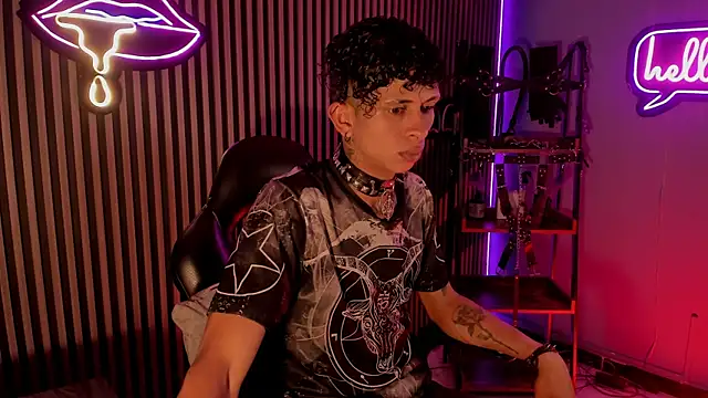 Вебкам-шоу Maximoking26