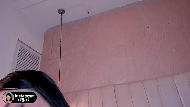 avy_st Chat XXX live