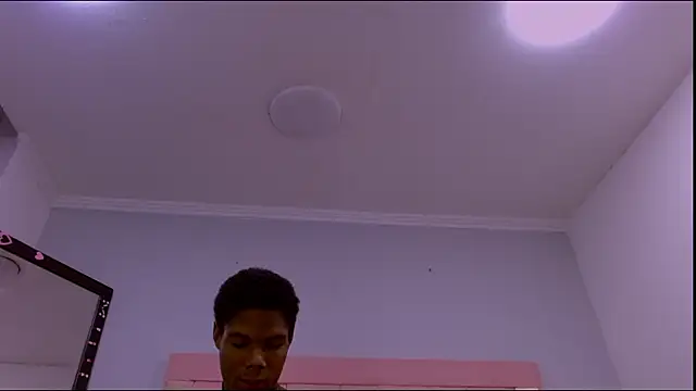 Santiago_Ortiz_のライブXXXチャット