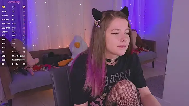 Онлайн чат XXX Mira_Falls