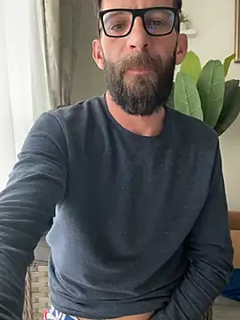 Michel_huge Live XXX-Chat