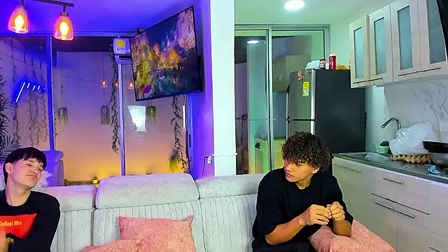 Онлайн чат XXX Houseofwarrios