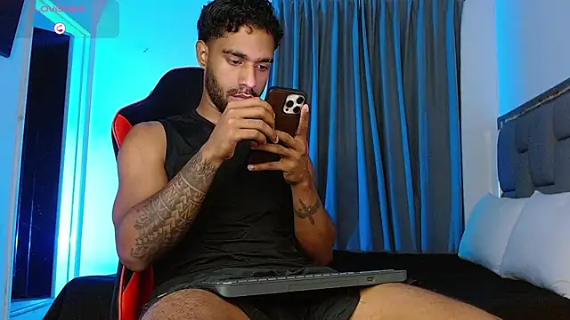 Christian_thorのライブXXXチャット